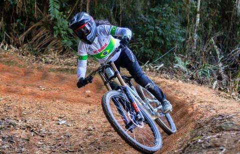 Ciclista do Caparaó Capixaba defende título no Campeonato Brasileiro de Downhill