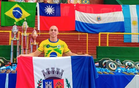 Lutador de Kung Fu de Iúna conquista medalha de ouro no Sul-Americano no Paraguai