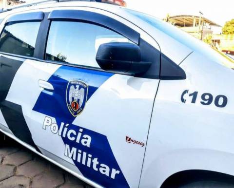 Homem é detido pela PM de Iúna depois de agredir vizinho com golpe de foice