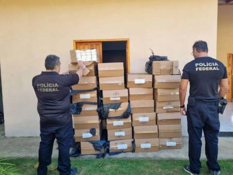 Polícia Federal faz operação para combater contrabando de cigarros estrangeiros em Ibatiba