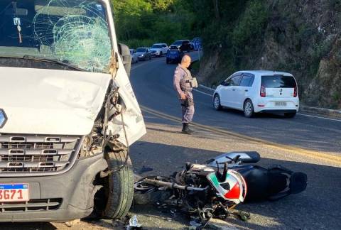 Motociclista morre em acidente na BR482 próximo a Alegre nesta sexta (4)