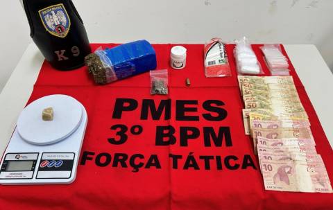 Jovem é preso em Alegre pela Força Tática da Polícia Militar por tráfico de drogas