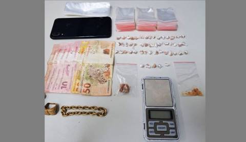 Adolescente é apreendido pela PM por suspeita de tráfico de drogas em Guaçuí