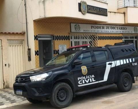 Dono de estabelecimento é morto a tiros e suspeito foge em Brejetuba