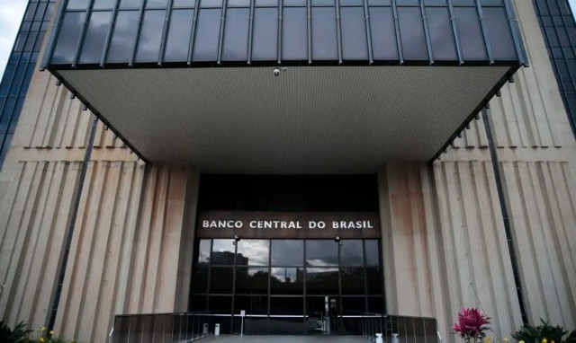 Copom inicia reunião nesta terça para definir taxa básica de juros