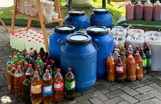 Guaçuí recolhe mais de mil litros de óleo de cozinha usado em ação ambiental