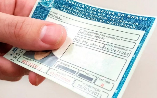 CNH emitida no Brasil passa a valer em Portugal