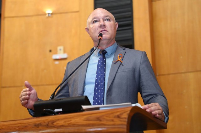 ES: Governo sanciona isenção de contribuição para militares reformados e pensionistas com doenças graves ou incuráveis