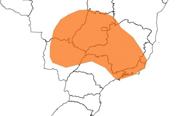 INMET emite alerta de perigo para chuvas intensas no Espírito Santo