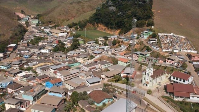 Divino de São Lourenço conquista Selo Ouro em Alfabetização