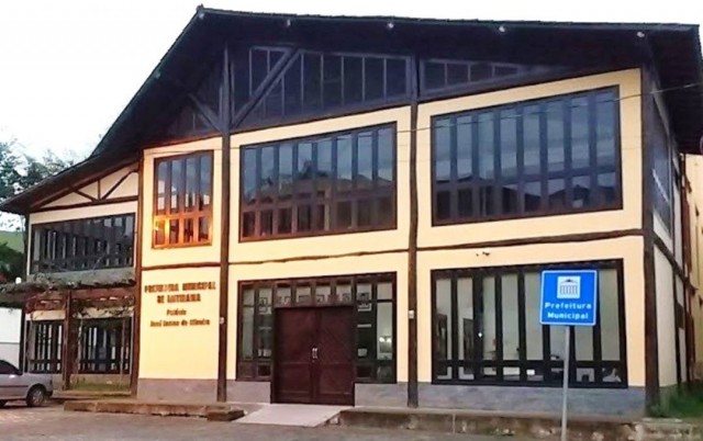 Prefeitura de Ibitirama envia projeto à Câmara para reajuste do piso do magistério