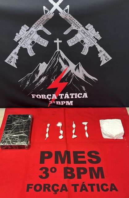 PM prende homem com mais de 1,4 kg de cocaína em Alegre