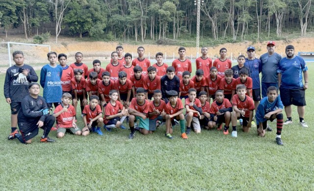 Escola Flamengo Iúna e Prefeitura selam parceria e confirmam retorno à Copa A Gazetinha