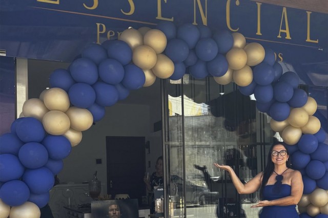 Essencial Perfumaria chega a Iúna e aposta em experiência sensorial