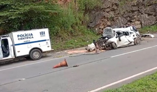 Acidente na ES-482 deixa um morto e uma mulher ferida entre Alegre e Cachoeiro