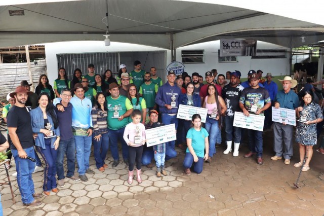 Concurso leiteiro marca a tradição da 13ª Expoagro de Patrimônio da Penha