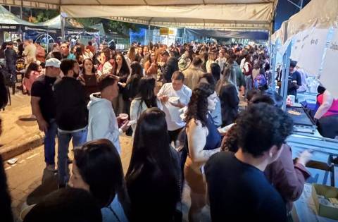 Iúna realiza segunda edição do ano da Feira Arte e Sabor no Ferreira Vale