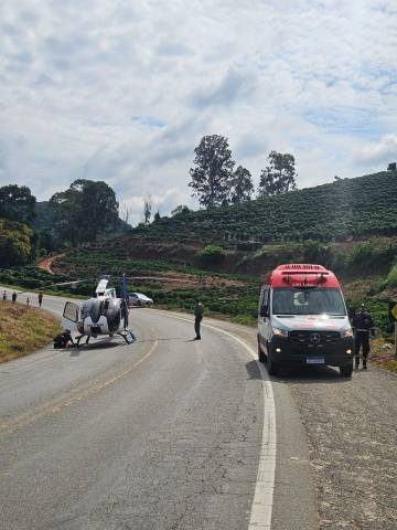 Helicóptero do Notaer resgata criança após grave acidente na BR-262 em Ibatiba