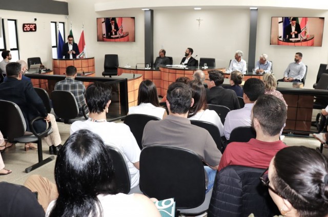 Irupi sedia abertura do ENFOC 2026 para fortalecimento da gestão pública