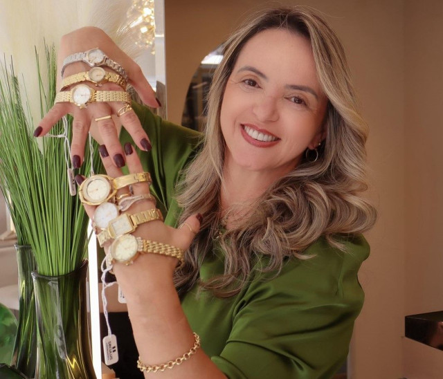 Tatiana Heringer Joias destaca ofertas de relógios para o Dia das Mães em Iúna