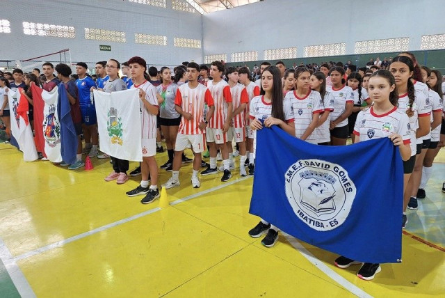 Equipes do Caparaó disputam regional dos Jogos Escolares do ES até sábado (9)