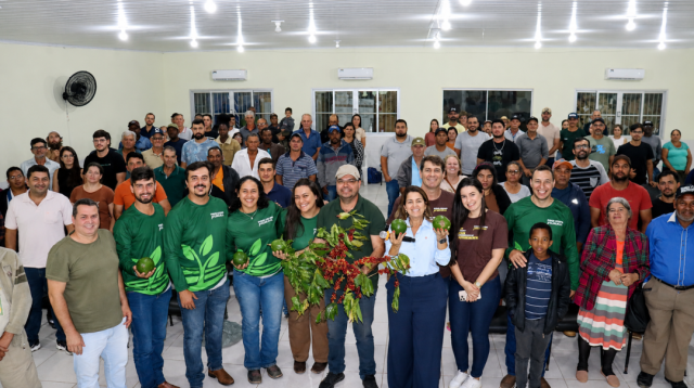Divino de São Lourenço recebe apresentação do Projeto Arranjos Produtivos