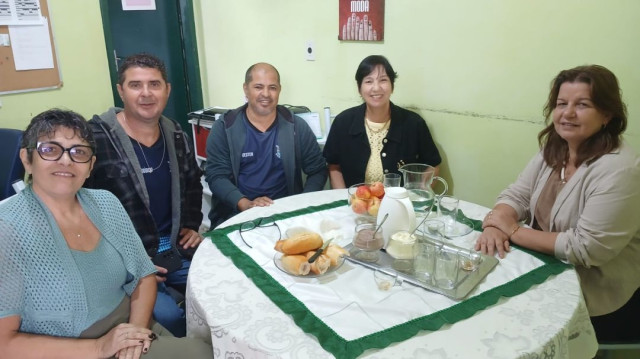 Projeto leva oficinas teatrais e caravana literária ao Caparaó capixaba