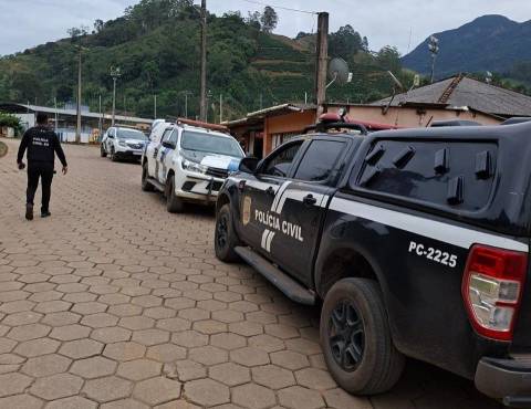 Operação em Santa Marta apreende celulares e droga em Ibitirama