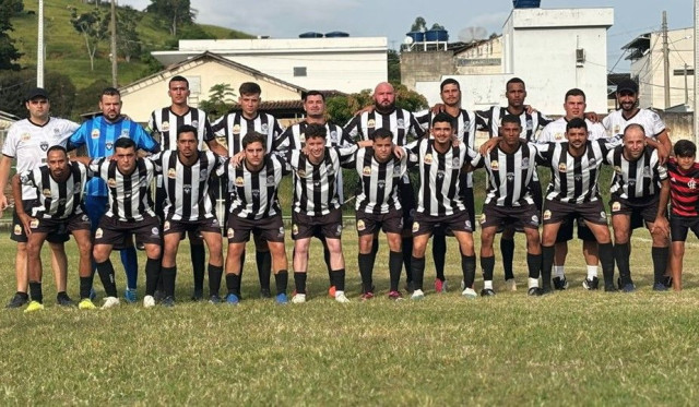 Irupi vence Apiacá de novo e está na final masculina da Copa Sesport