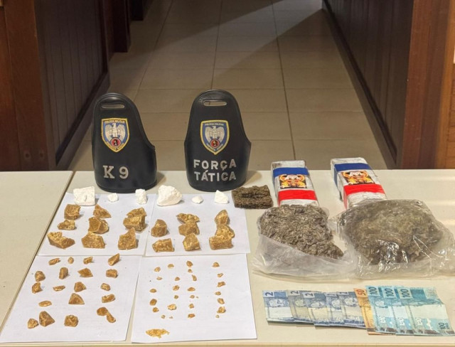 PM descobre esconderijo de drogas e apreende quase 3 quilos de entorpecentes em Iúna