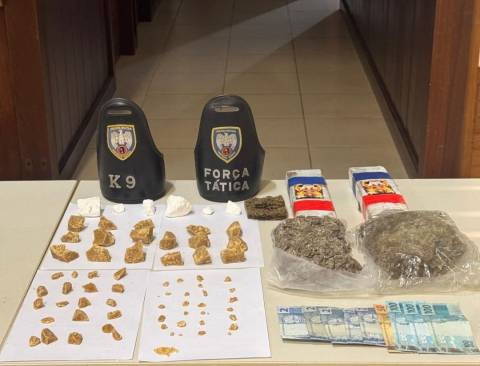 PM descobre esconderijo de drogas e apreende quase 3 quilos de entorpecentes em Iúna
