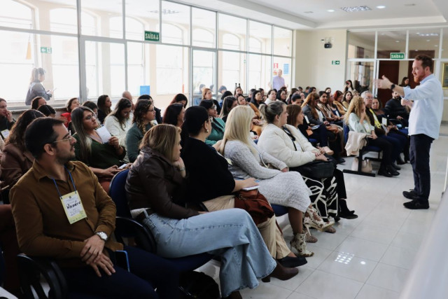 Workshop em Iúna reúne gestores escolares e debate avanços na alfabetização