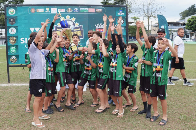 Irupi e Carangola conquistam títulos do Campeonato Infantil de Dores do Rio Preto