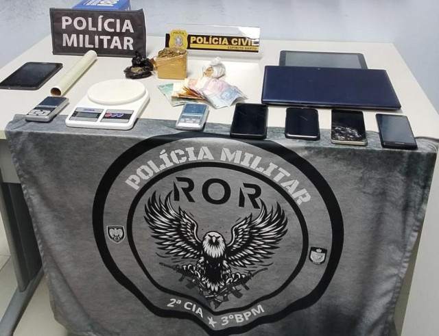 Polícia apreende drogas e conduz três suspeitos em Guaçuí