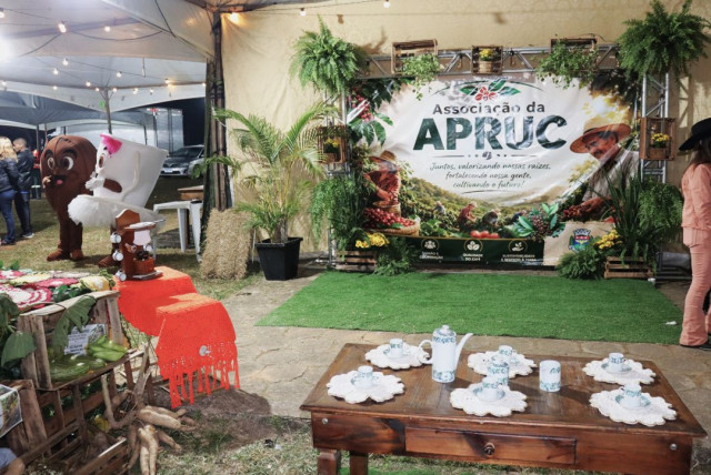 Dores do Rio Preto realiza 24ª Festa do Cerro e 1ª Mostra de Cafés Especiais