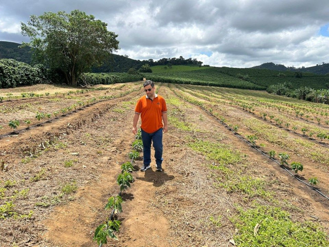 Evento em Guaçuí debate inovação na produção de café e leite