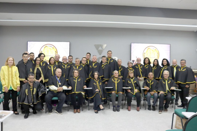 Academia Iunense de Letras empossa novos membros