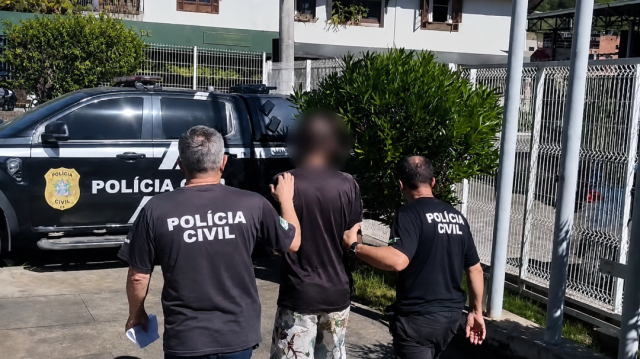 Filho é preso por descumprir medida protetiva contra a própria mãe em Guaçuí