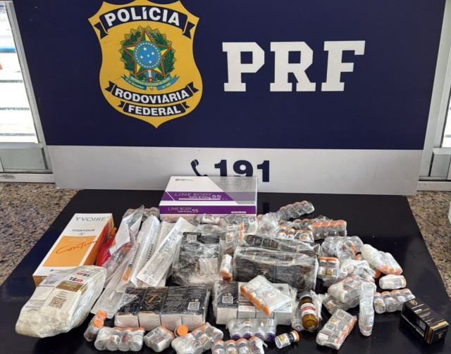 PRF intercepta carga ilegal de medicamentos para emagrecer