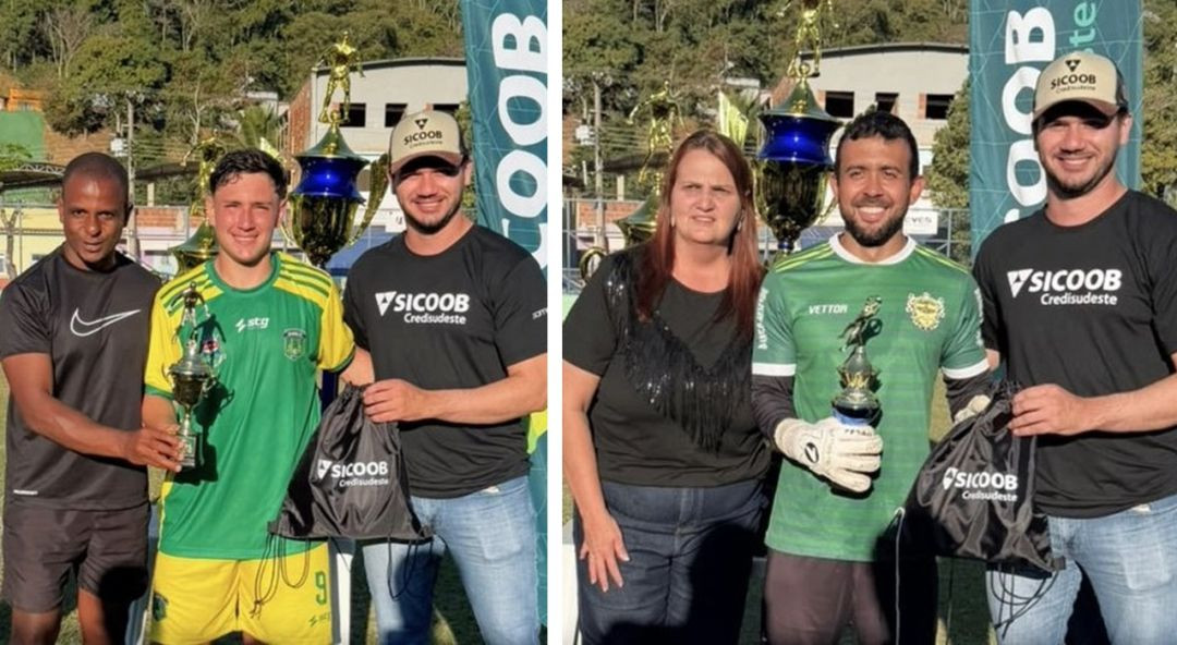 Foto dividida ao meio. No lado esquerdo, jovem atleta vestindo camisa amarela e verde recebe um troféu de artilheiro de um organizador. No lado direito, goleiro vestindo luvas e camisa verde segura o troféu de goleiro menos vazado ao lado dos organizadores do evento.
