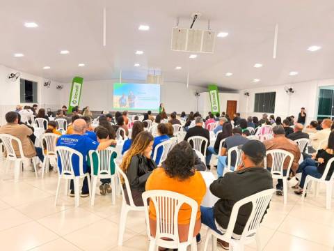 Sicredi realiza encontro Agro+ com produtores rurais em Iúna