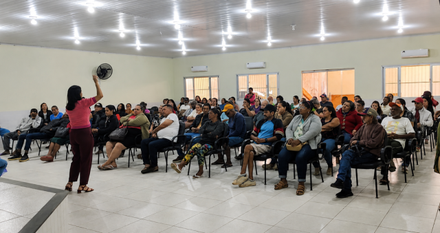 CRAS realiza reunião com beneficiários do BPC em Divino de São Lourenço